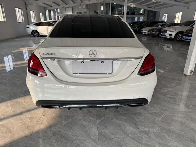Mercedes-Benz C-Class 2019 thumb 2