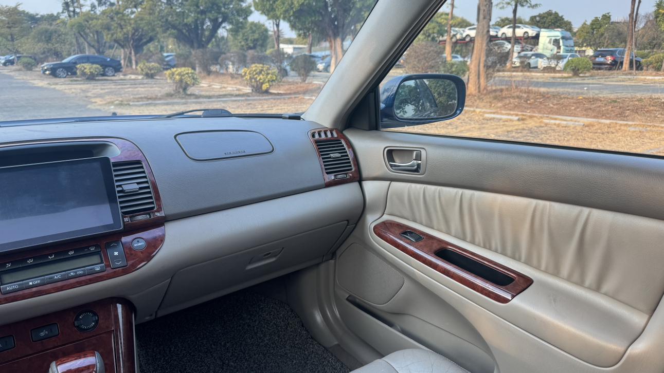 Toyota Camry 2005 thumb 10