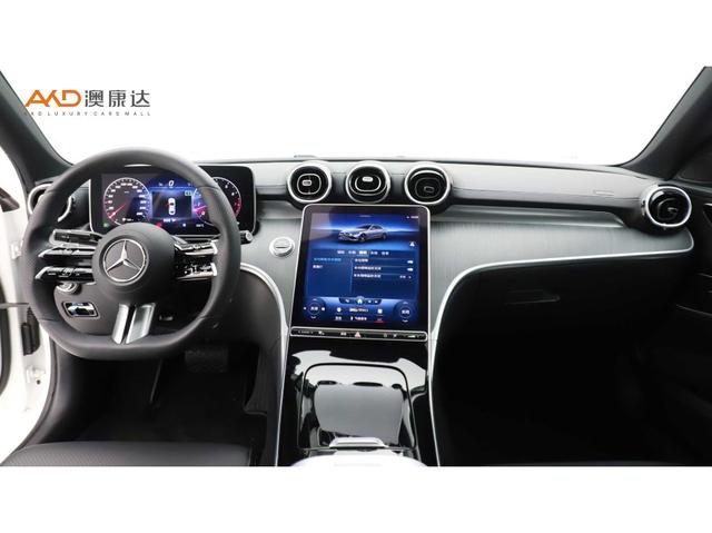 Mercedes-Benz C-Class 2022 thumb 2