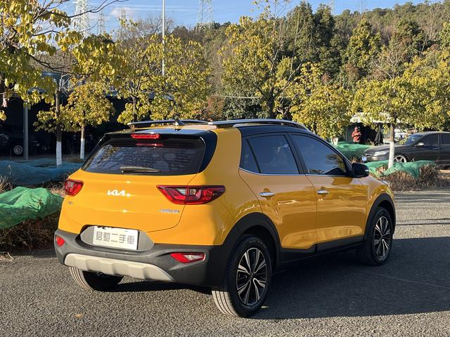 Kia Stonic 2021 thumb 2
