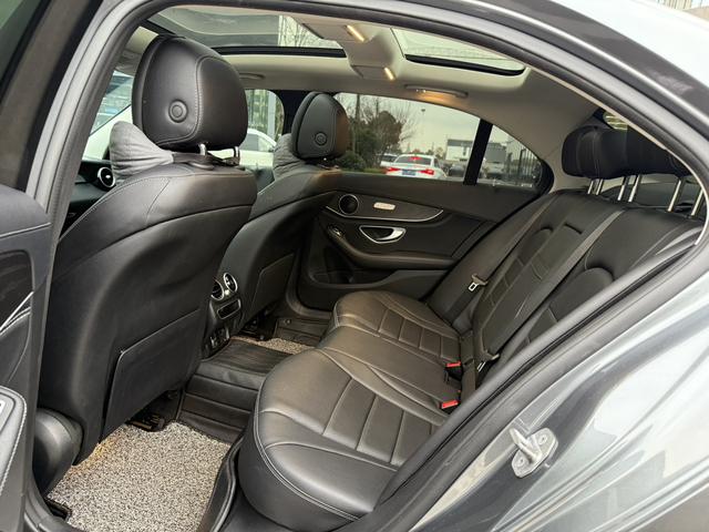 Mercedes-Benz C-Class 2020 thumb 4