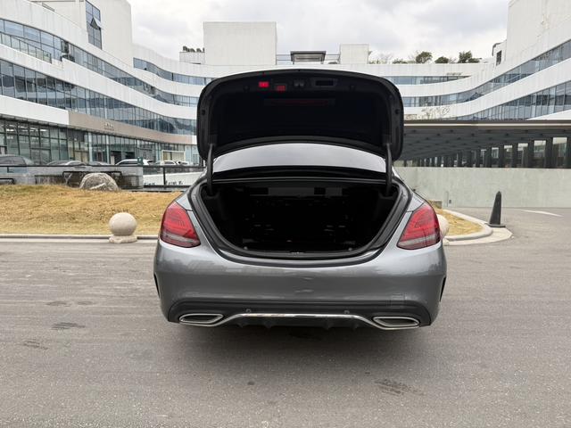 Mercedes-Benz C-Class 2020 thumb 8