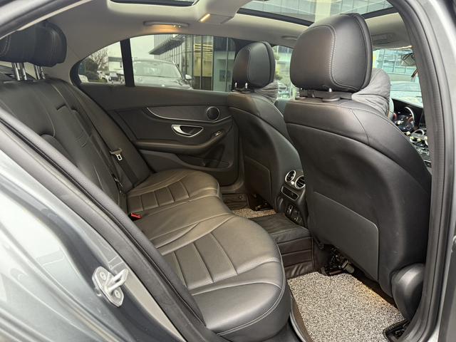 Mercedes-Benz C-Class 2020 thumb 9