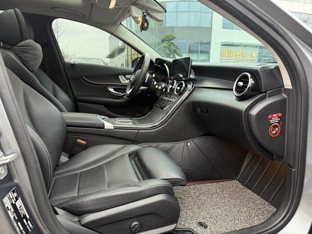 Mercedes-Benz C-Class 2020 thumb 12