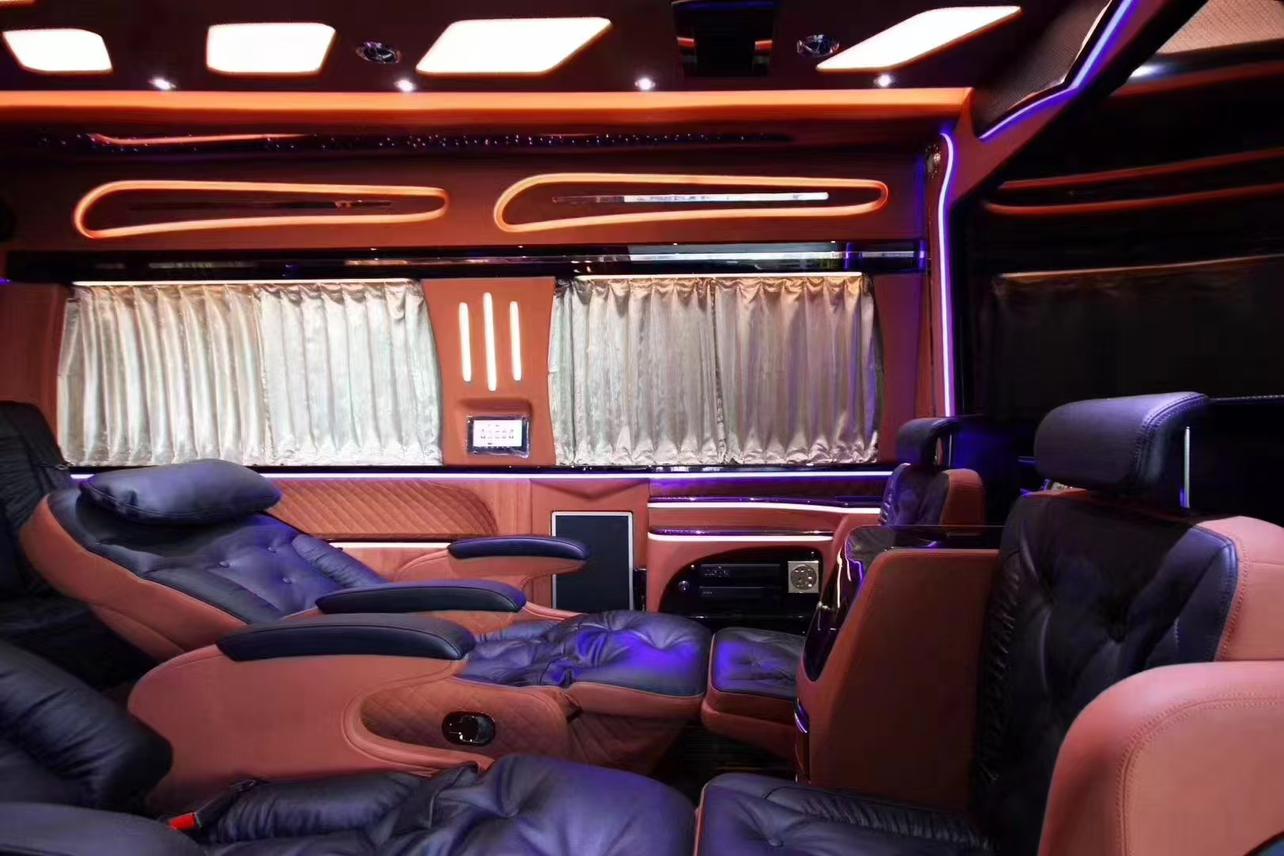 Mercedes-Benz Sprinter 2018 thumb 10