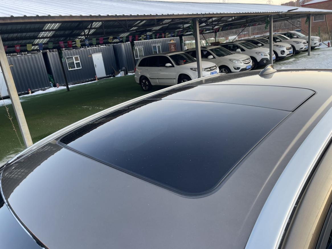Volvo XC60 2014 thumb 10