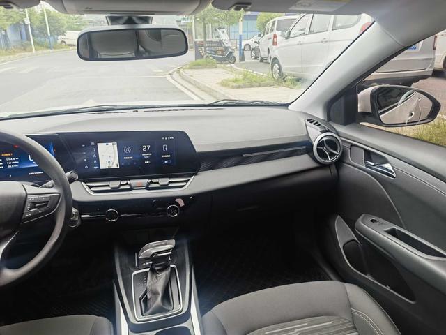 Chevrolet Monza 2023 thumb 6
