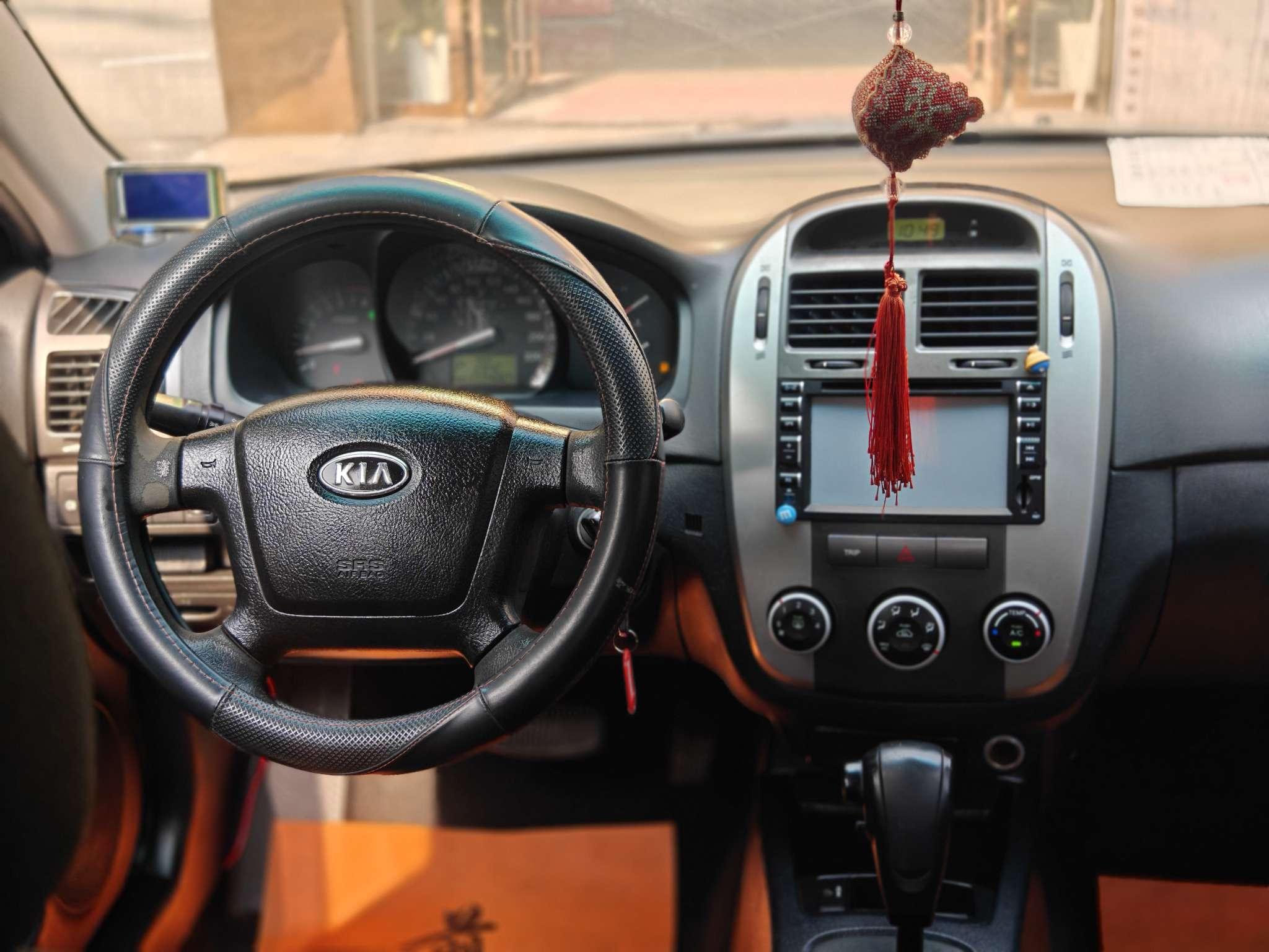 Kia Sorento 2010 thumb 5