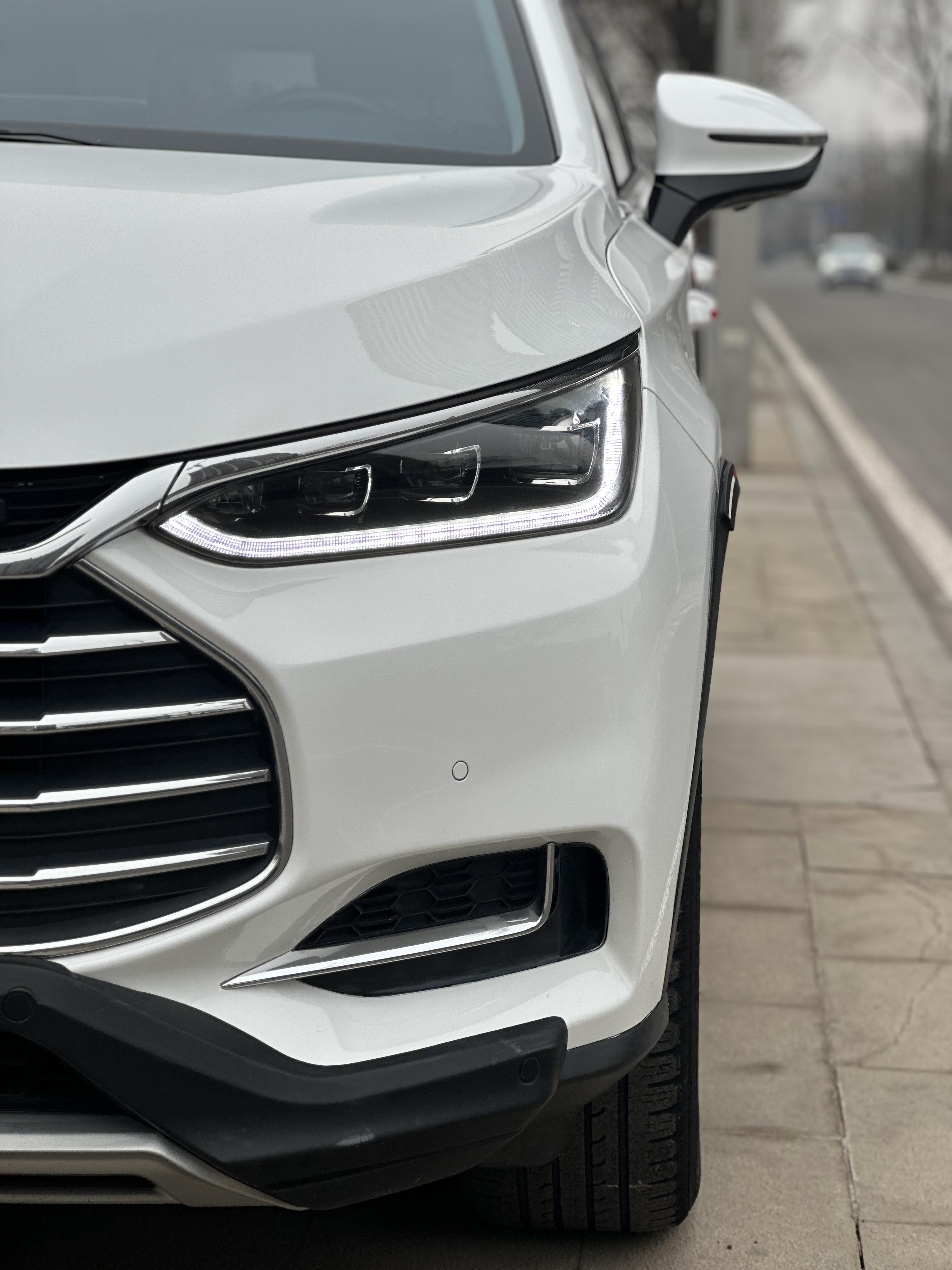 BYD Tang 2018 thumb 5