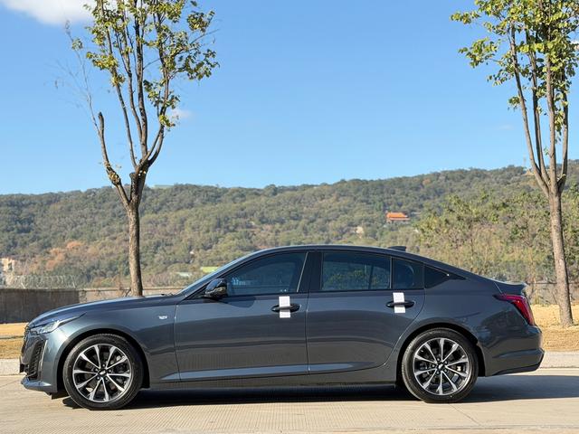 Cadillac CT5 2021 thumb 4