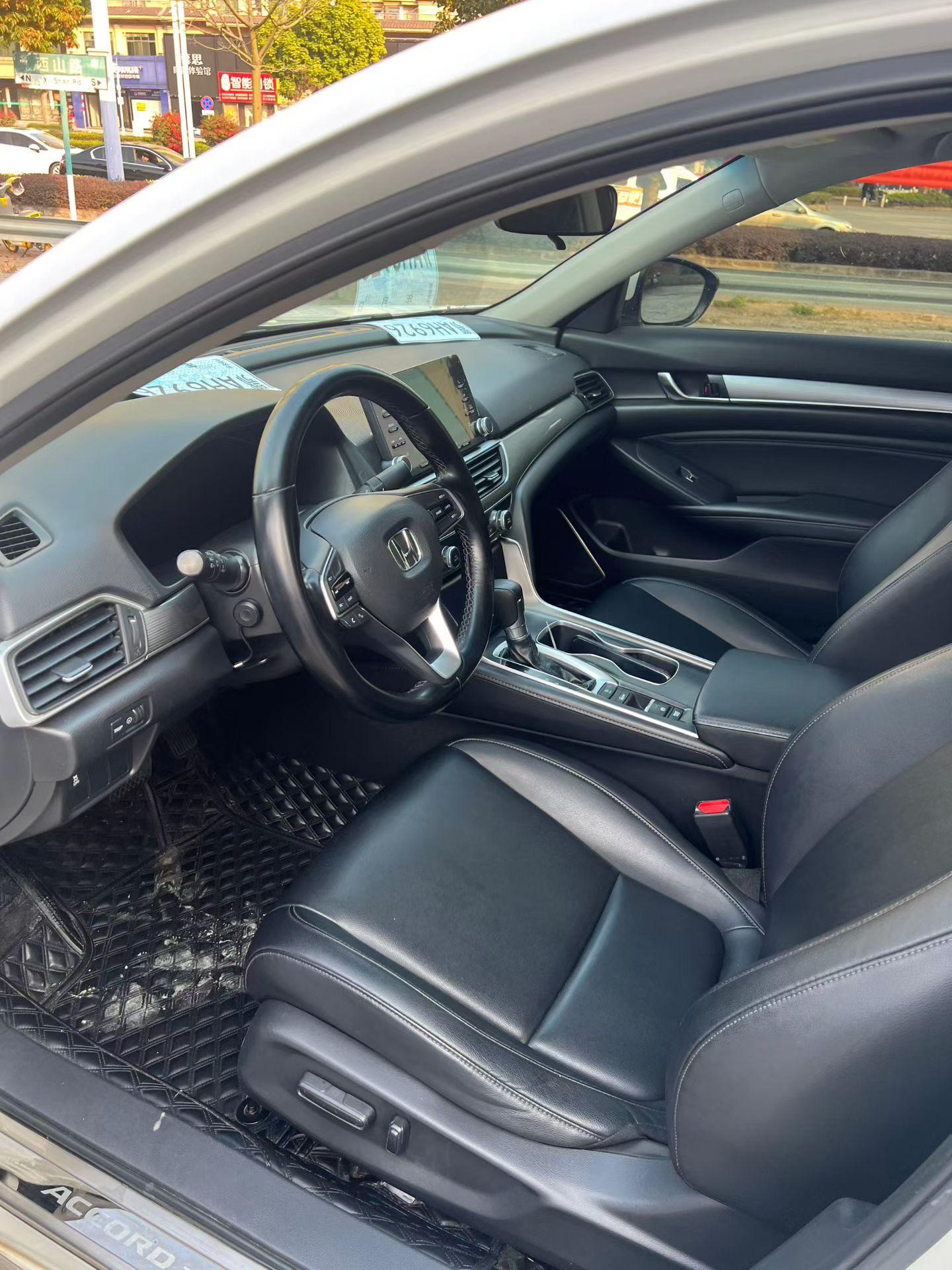 Honda Accord 2020 thumb 4