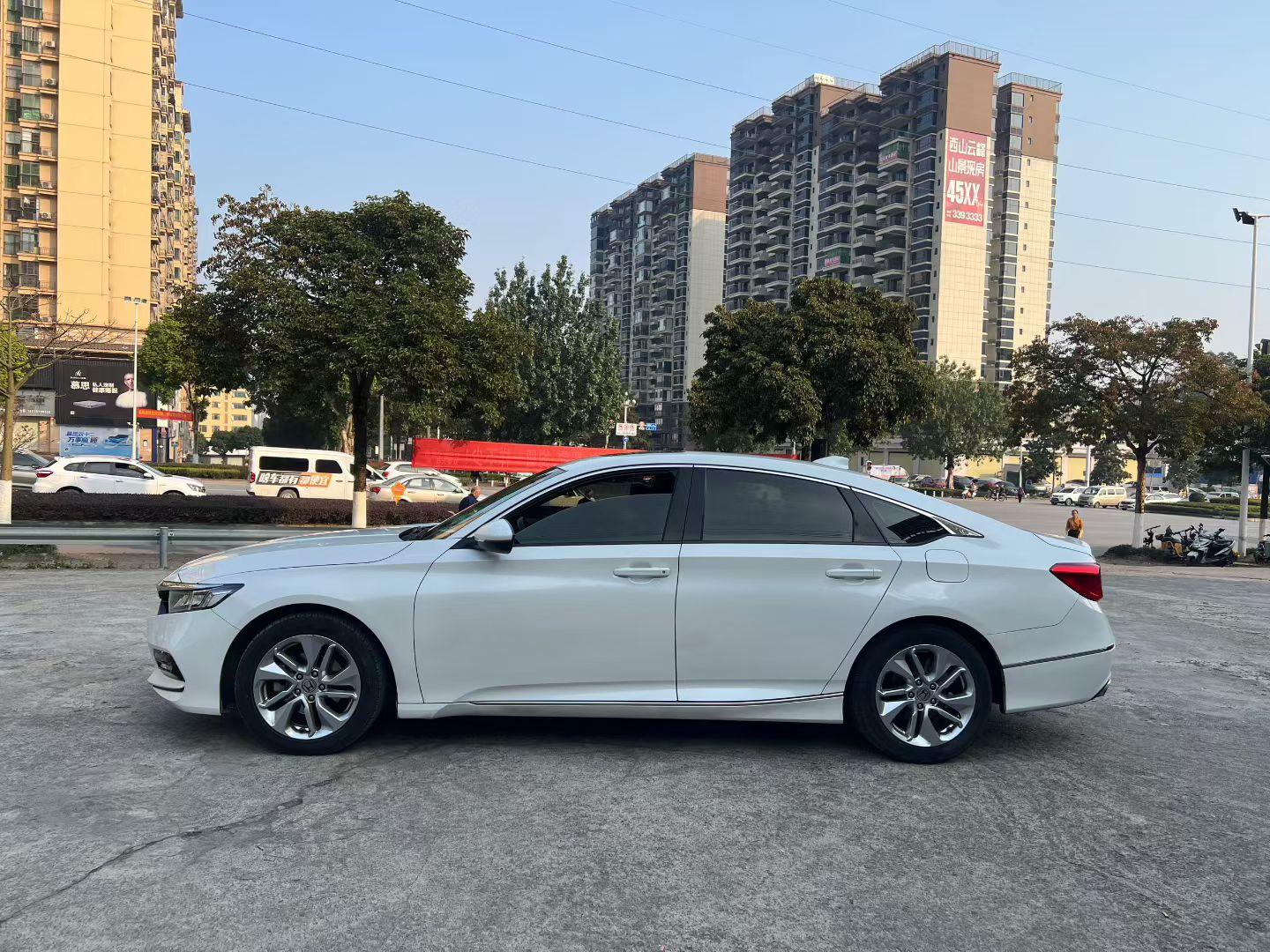 Honda Accord 2020 thumb 11