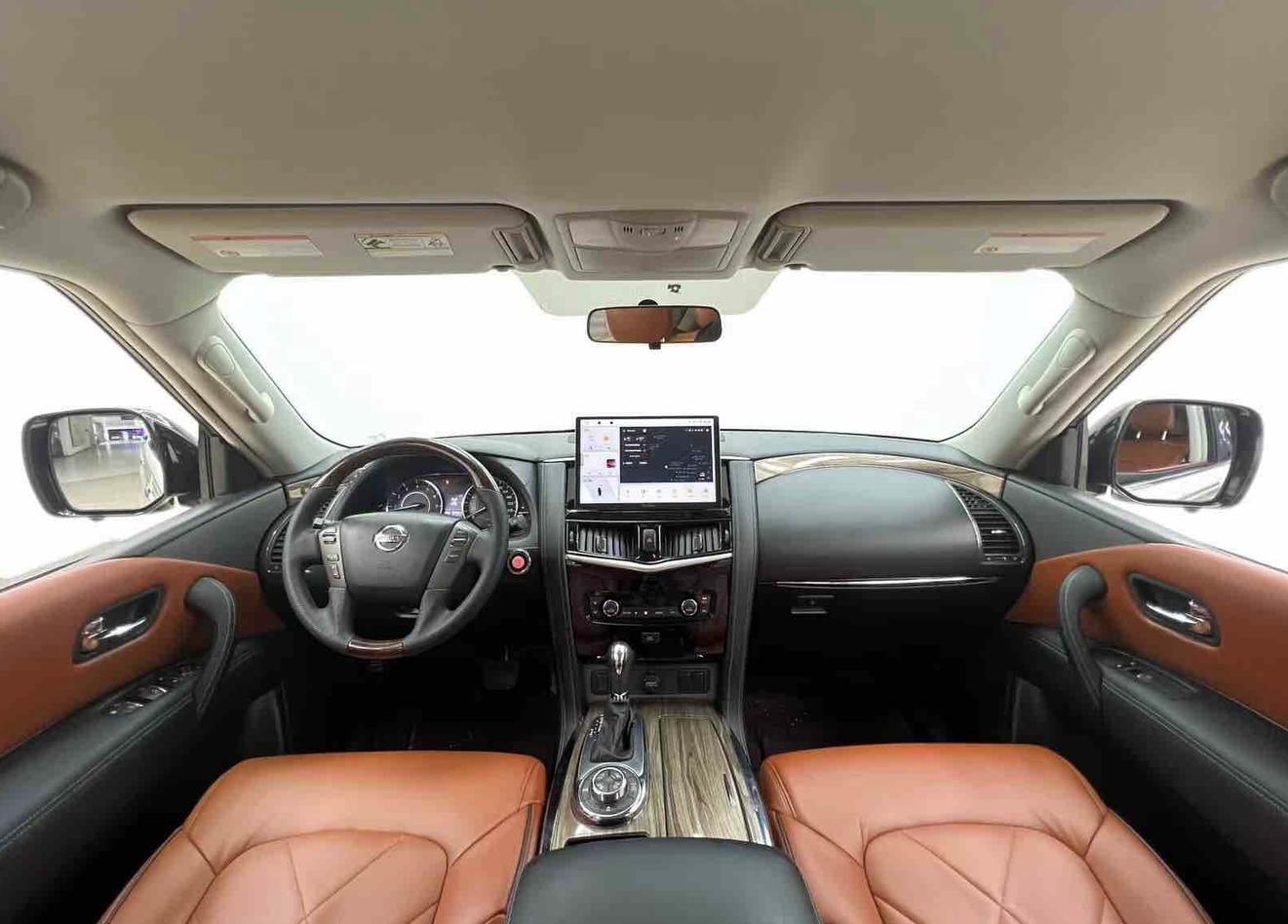 Nissan Patrol 2019 thumb 11