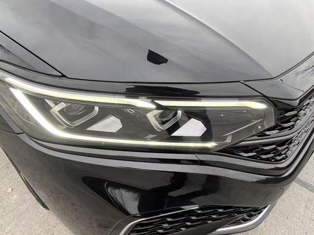 Volkswagen Passat 2023 thumb 9