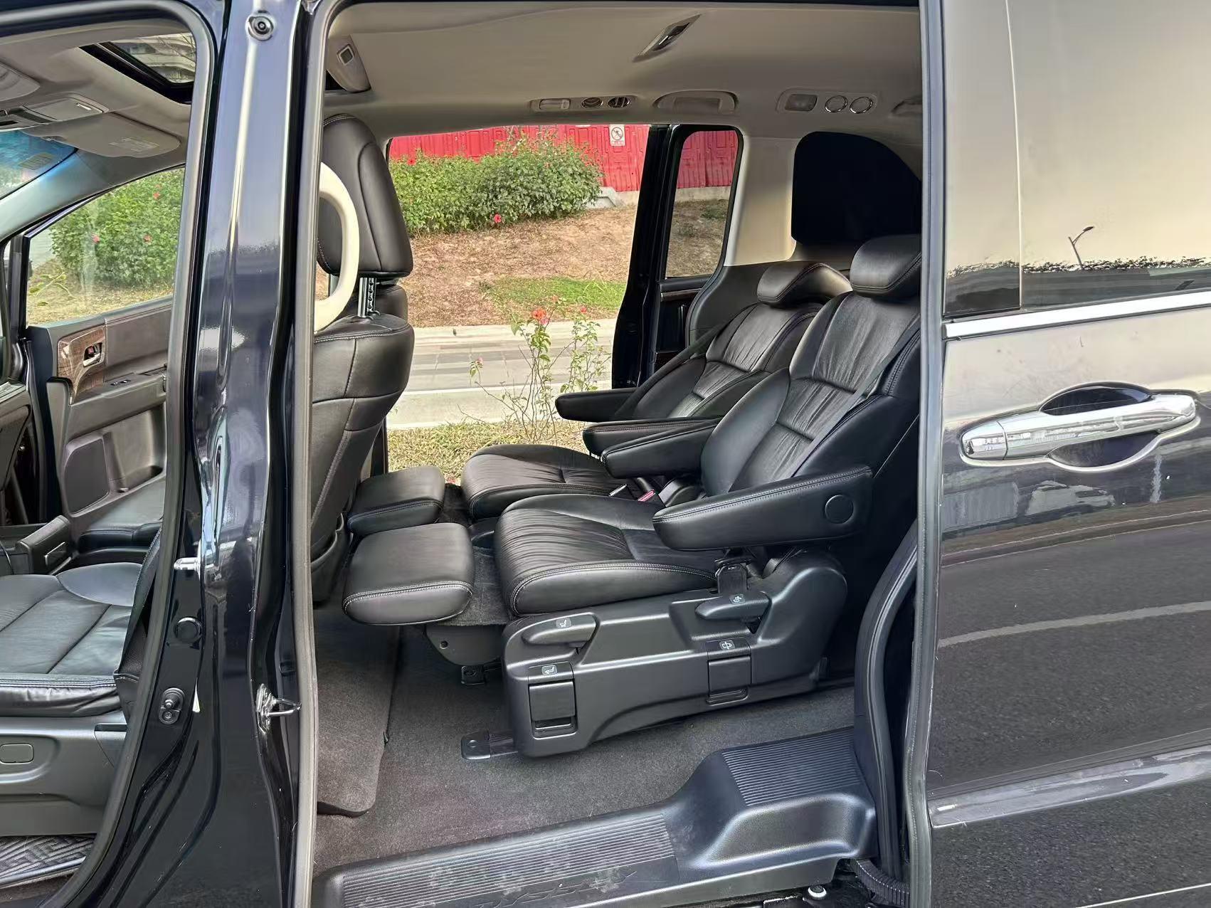 Honda Odyssey 2017 thumb 11
