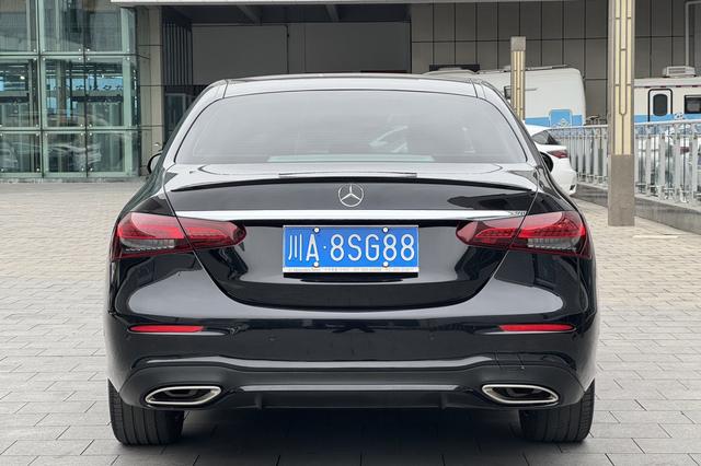 Mercedes-Benz E-Class 2022 thumb 5