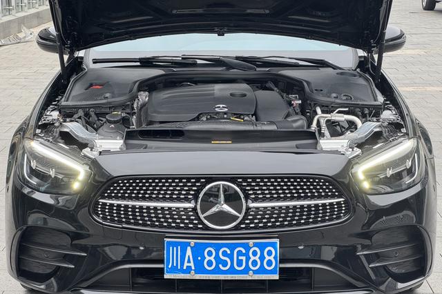 Mercedes-Benz E-Class 2022 thumb 6