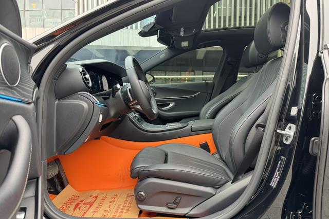 Mercedes-Benz E-Class 2022 thumb 10