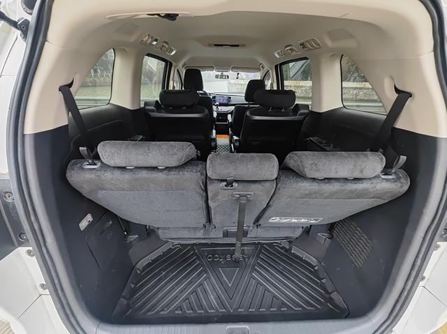 Honda Odyssey 2021 thumb 4