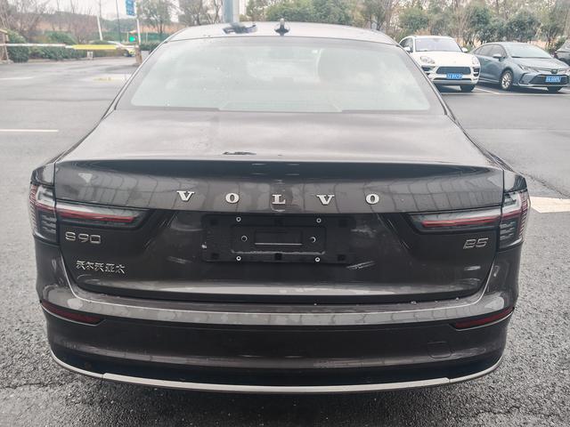 Volvo S90 2026 thumb 5