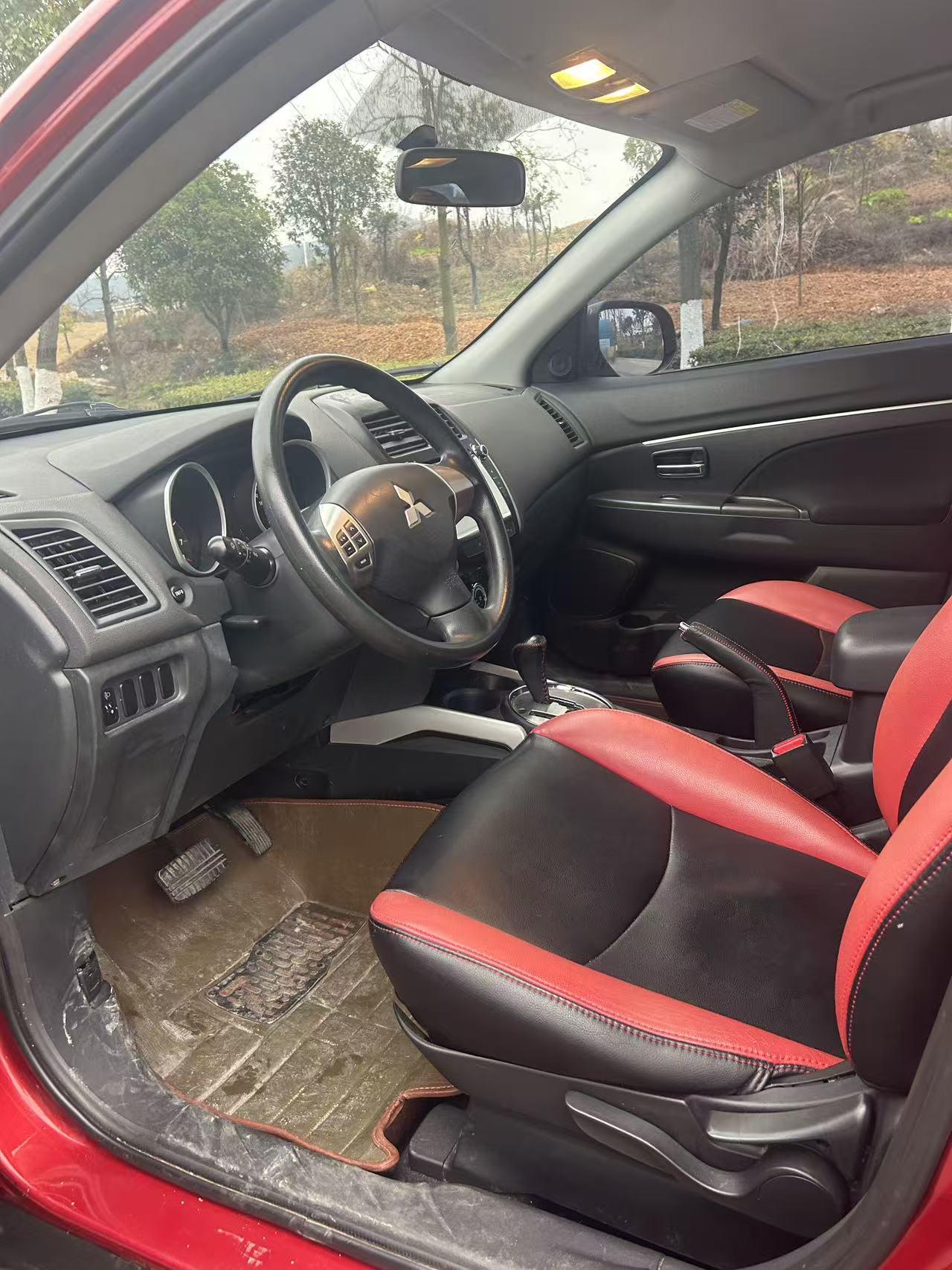 Mitsubishi ASX 2015 thumb 5