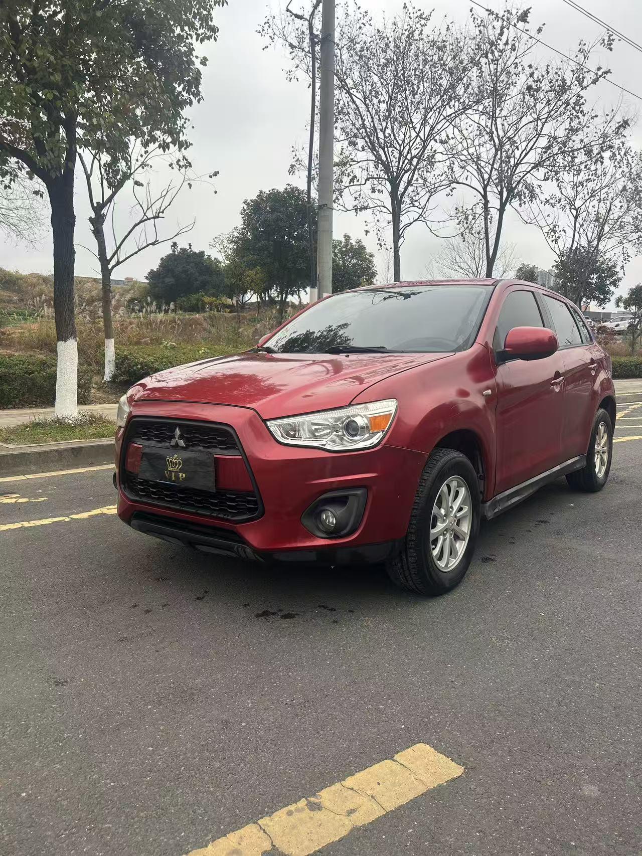 Mitsubishi ASX 2015 thumb 8
