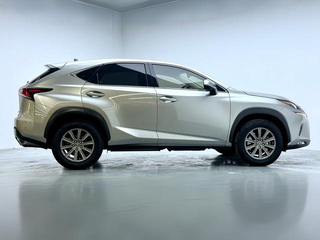 Lexus NX 2018 thumb 6