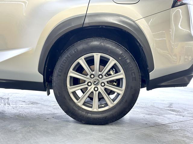 Lexus NX 2018 thumb 7