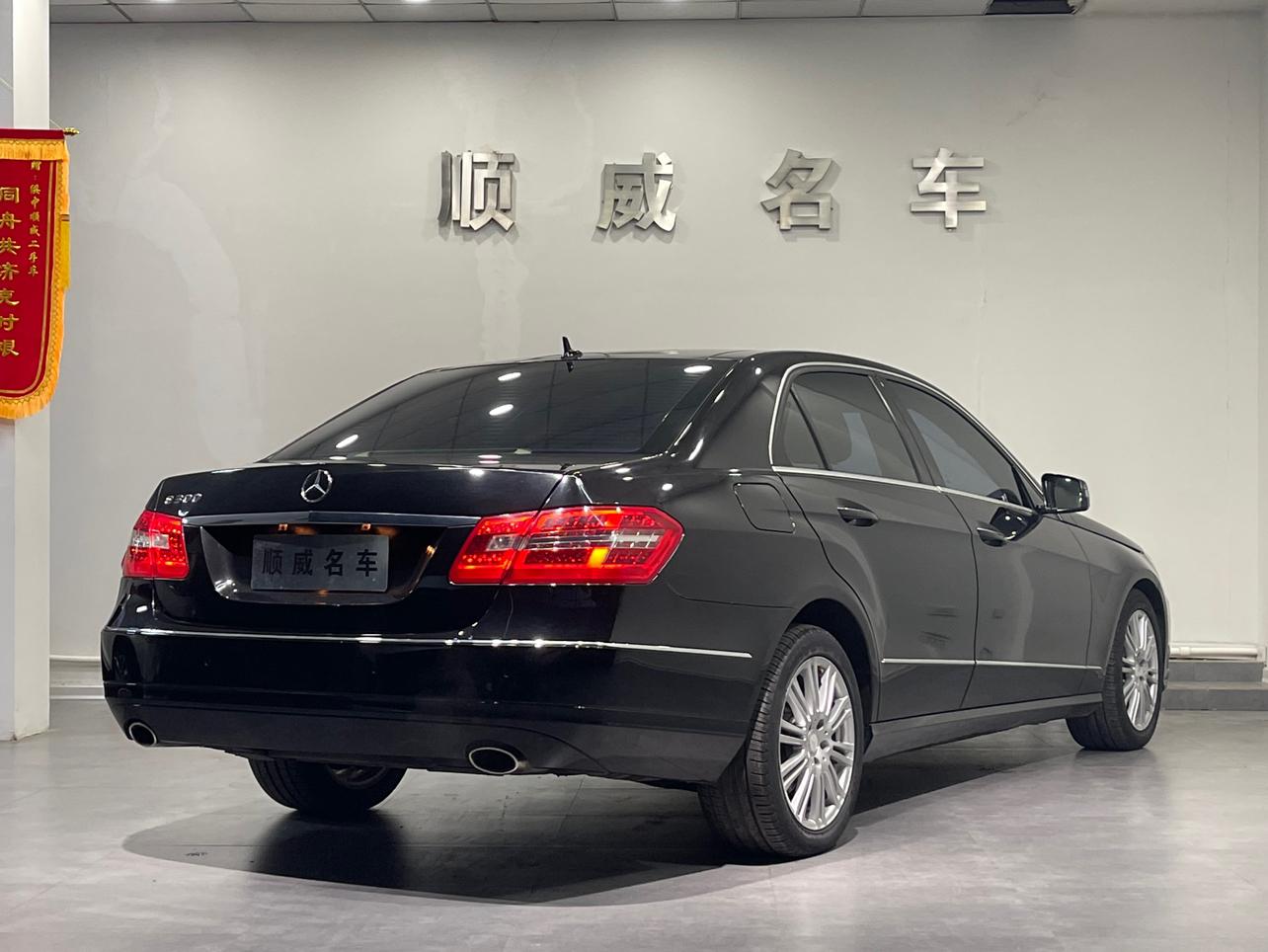 Mercedes-Benz E-Class 2010 thumb 4