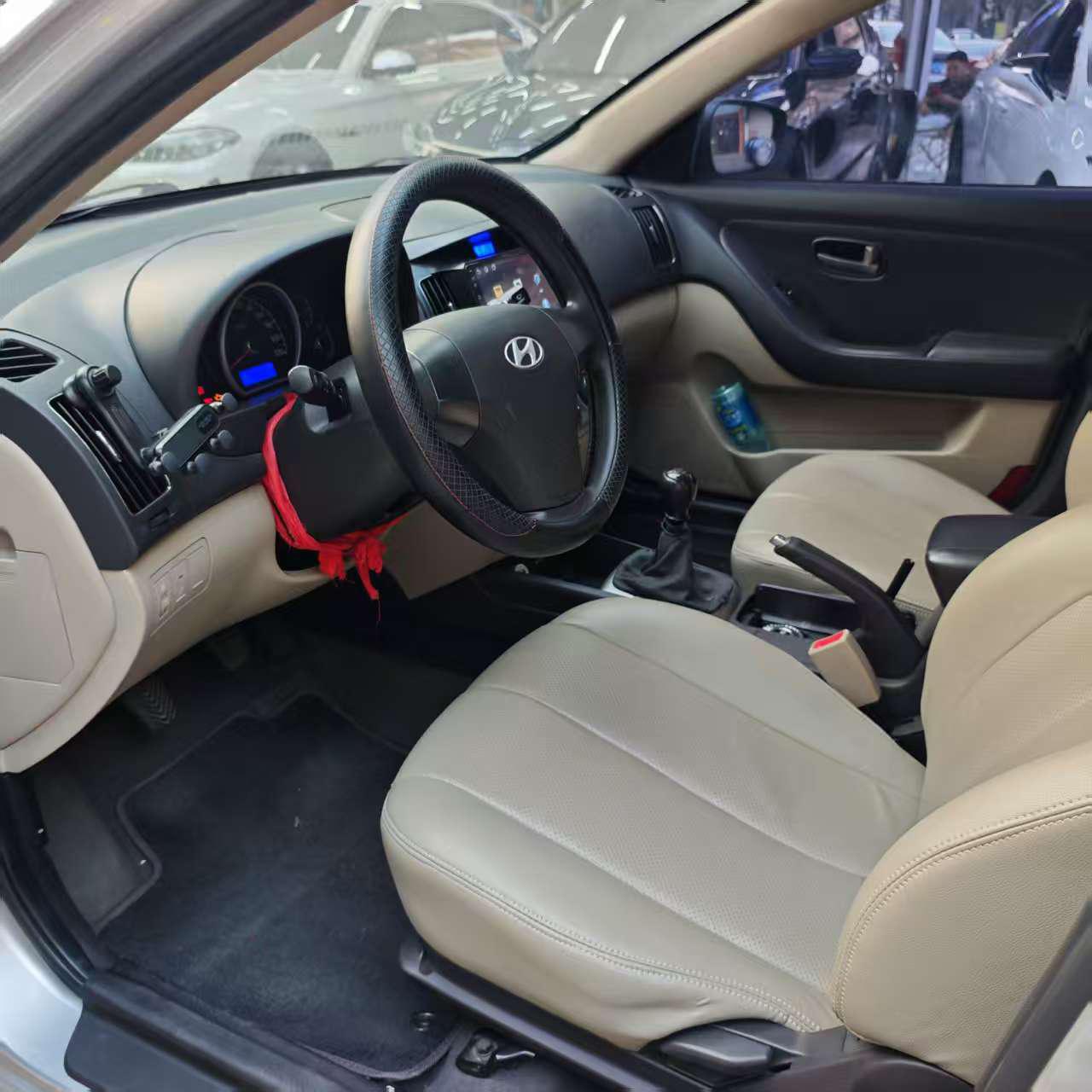 Hyundai Elantra 2013 thumb 7