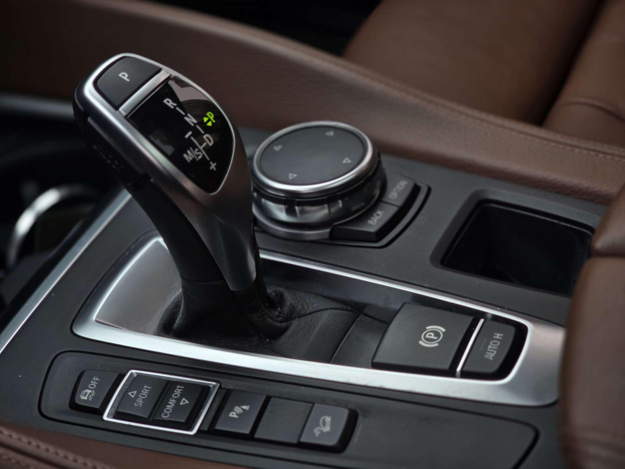 BMW X6 2016 thumb 10