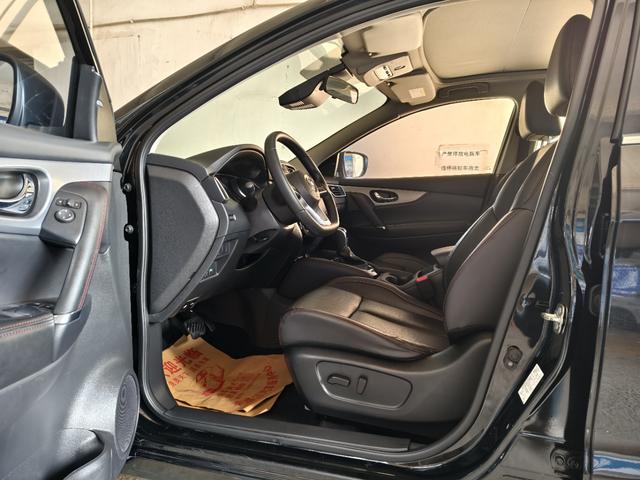 Nissan Qashqai+2 2022 thumb 2