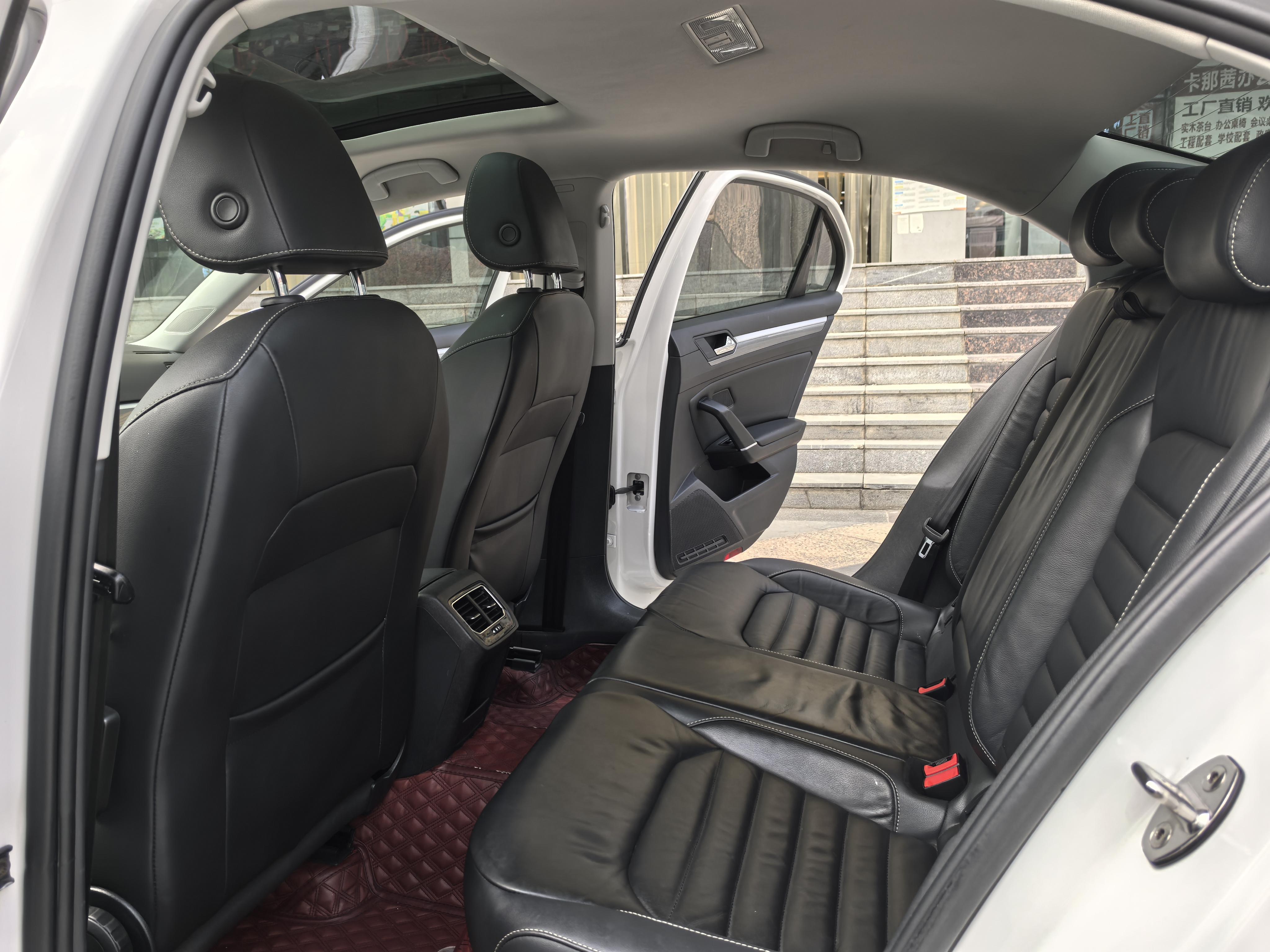 Volkswagen Lamando 2018 thumb 10