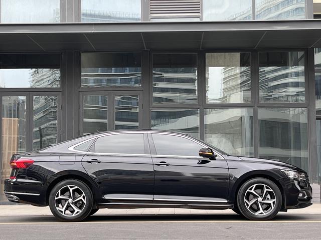 Volkswagen Passat 2019 thumb 7