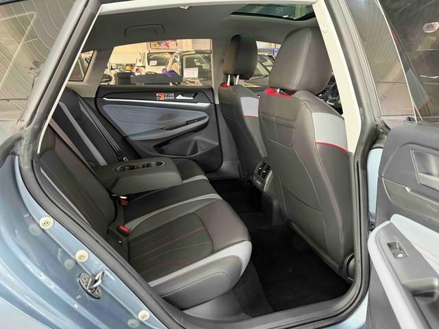 Volkswagen Lamando 2023 thumb 12
