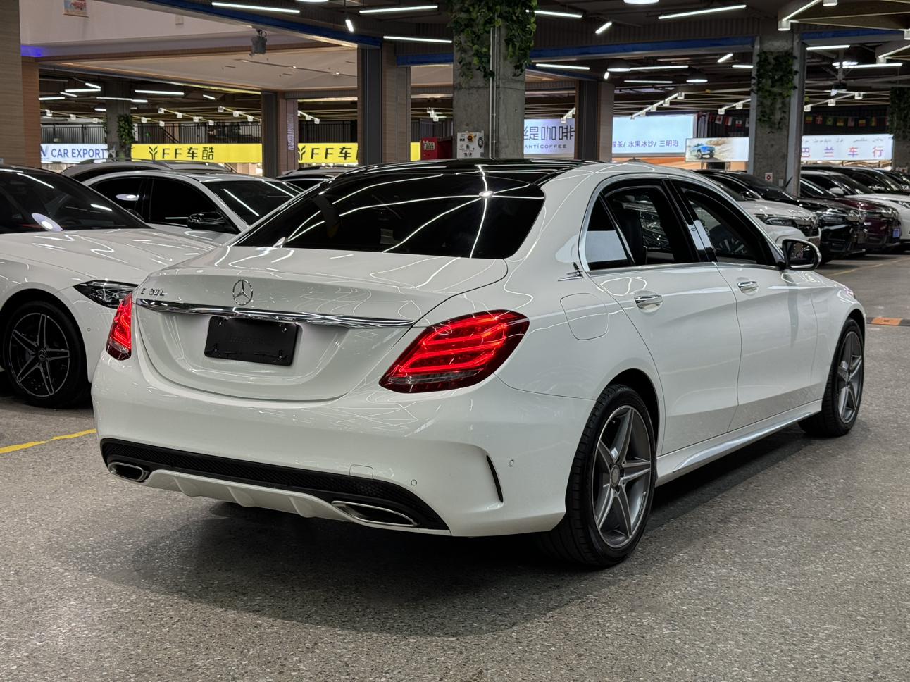 Mercedes-Benz C-Class 2016 thumb 4