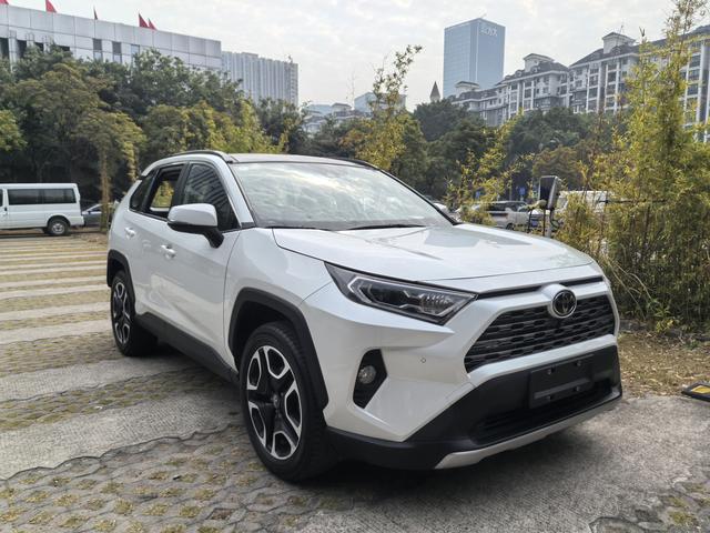 Toyota RAV4 2022 thumb 8