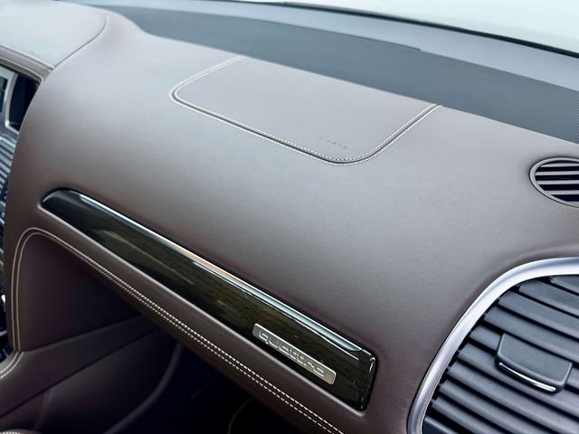 Audi Q7 2013 thumb 6