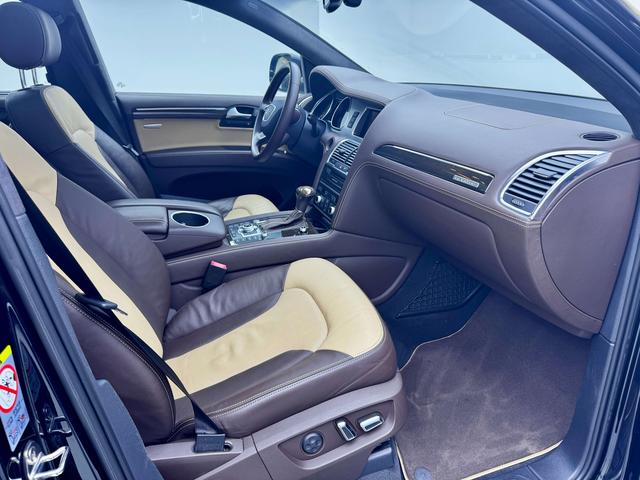 Audi Q7 2013 thumb 9