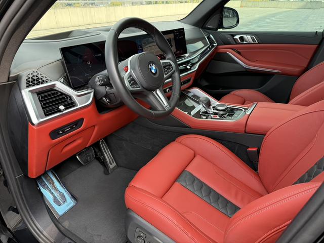 BMW X5 M 2023 thumb 10