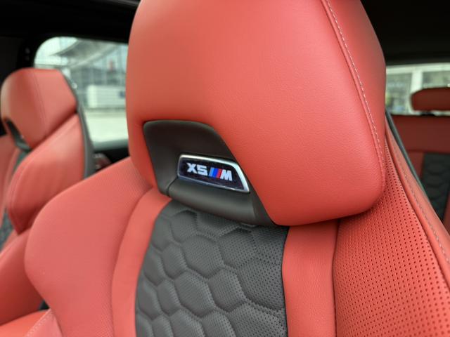 BMW X5 M 2023 thumb 12