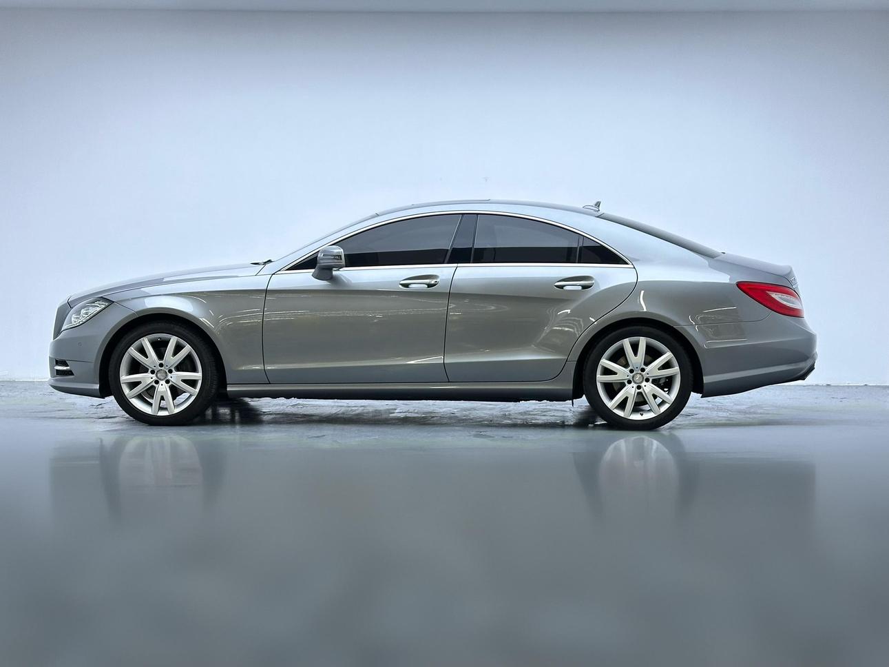 Mercedes-Benz CLS 2012 thumb 2