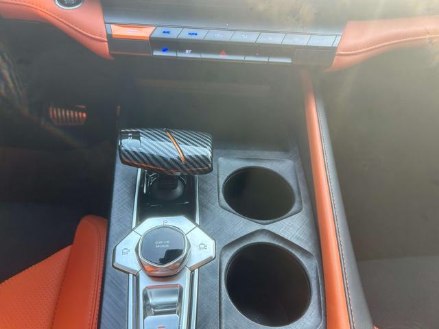 Changan UNI-V 2023 thumb 2