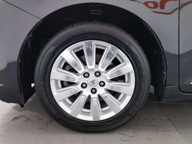Toyota Sienna 2018 thumb 6