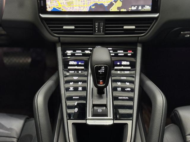 Porsche Cayenne 2019 thumb 5