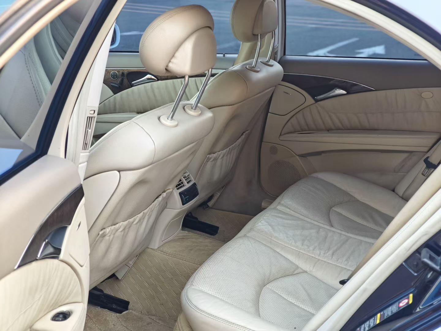 Mercedes-Benz E-Class 2005 thumb 7
