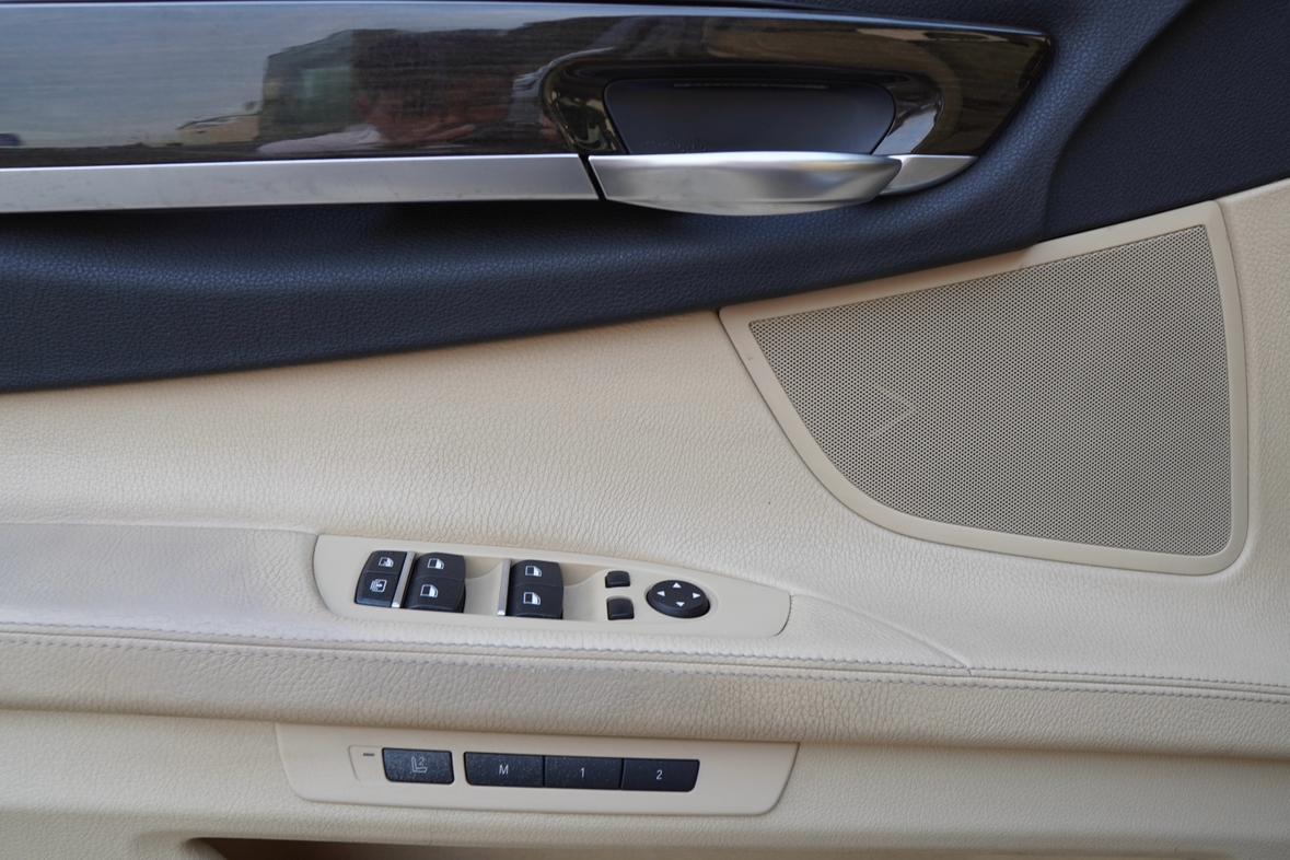 BMW 7 серии 2013 thumb 10