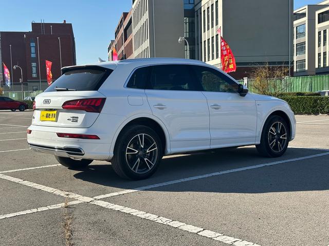 Audi Q5 2020 thumb 2