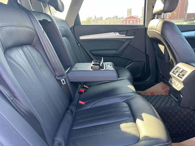 Audi Q5 2020 thumb 9