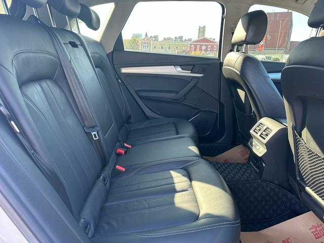 Audi Q5 2020 thumb 10